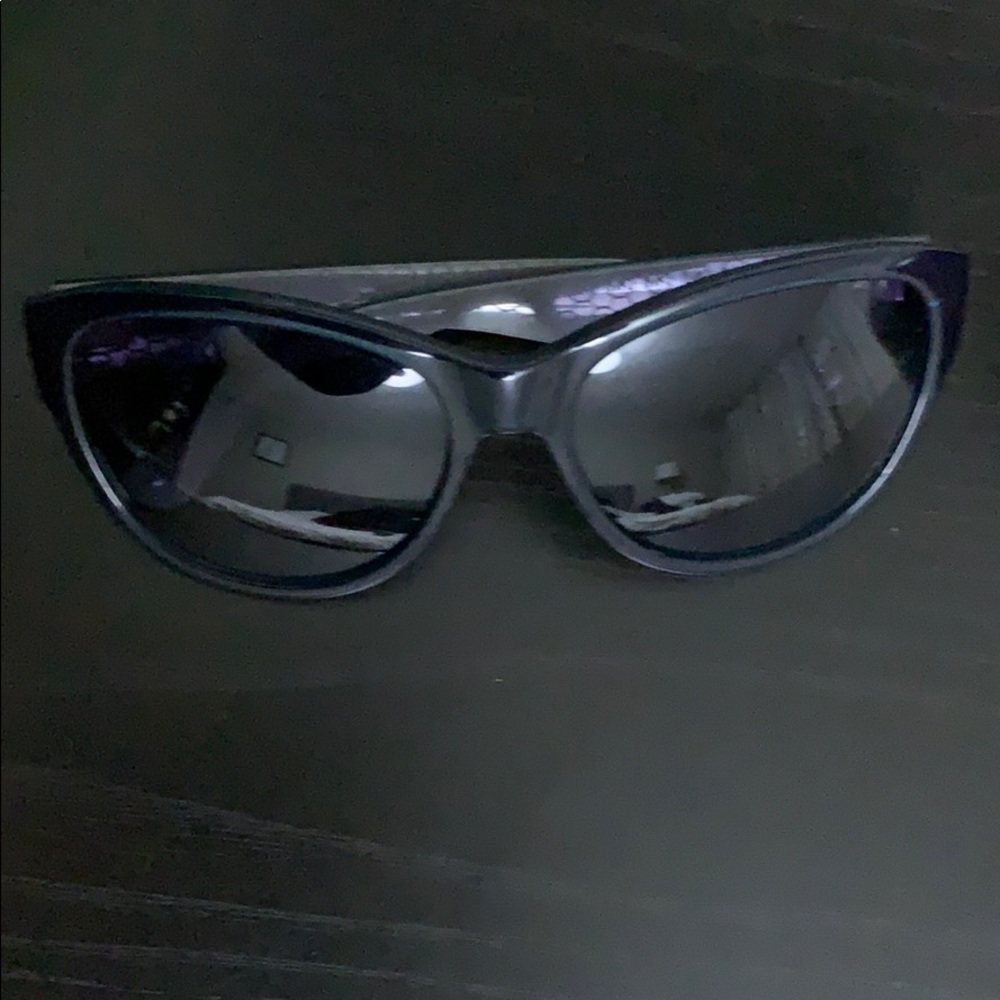 Michael Kors Sunglasses - Picture 2 of 11